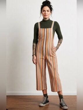 💥 Outfit! Striped Knit Wide-Leg Jumpsuit & Forest Green Long-sleeve *flawed